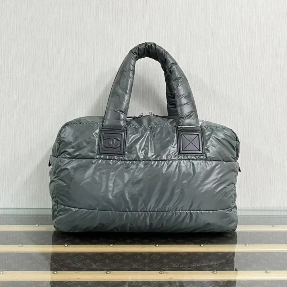 Chanel Women Pre-Loved Bag Very Good Condition